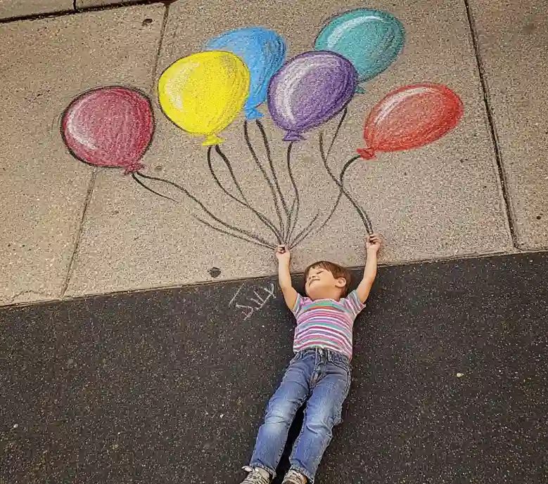 Floating balloons interactive chalk art idea